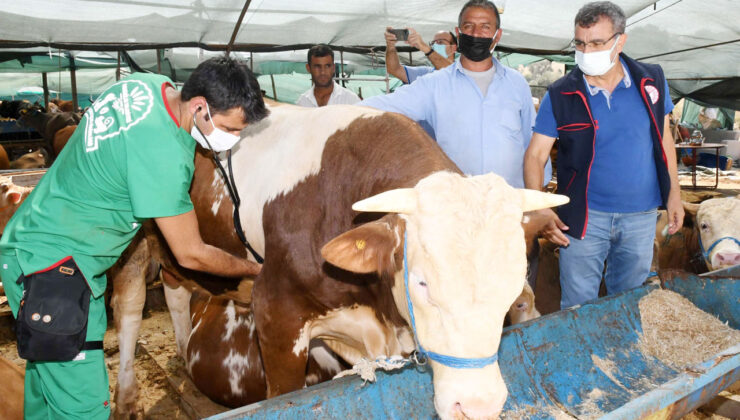 Karabağlar’da bayram öncesi denetim ve bilinçlendirme